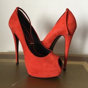Giuseppe Zanotti peep toe pumps